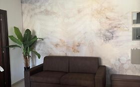 Saconza House